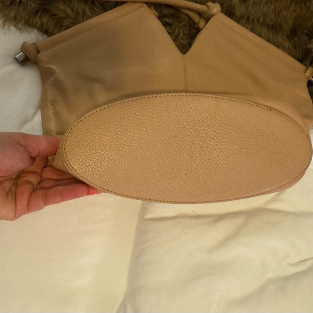 Vince Camuto Camel Shoulder Bag - Picture 5 of 8